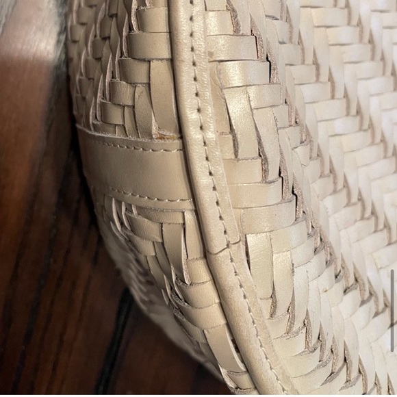 Bembien Emilia round tote - Picture 7 of 16